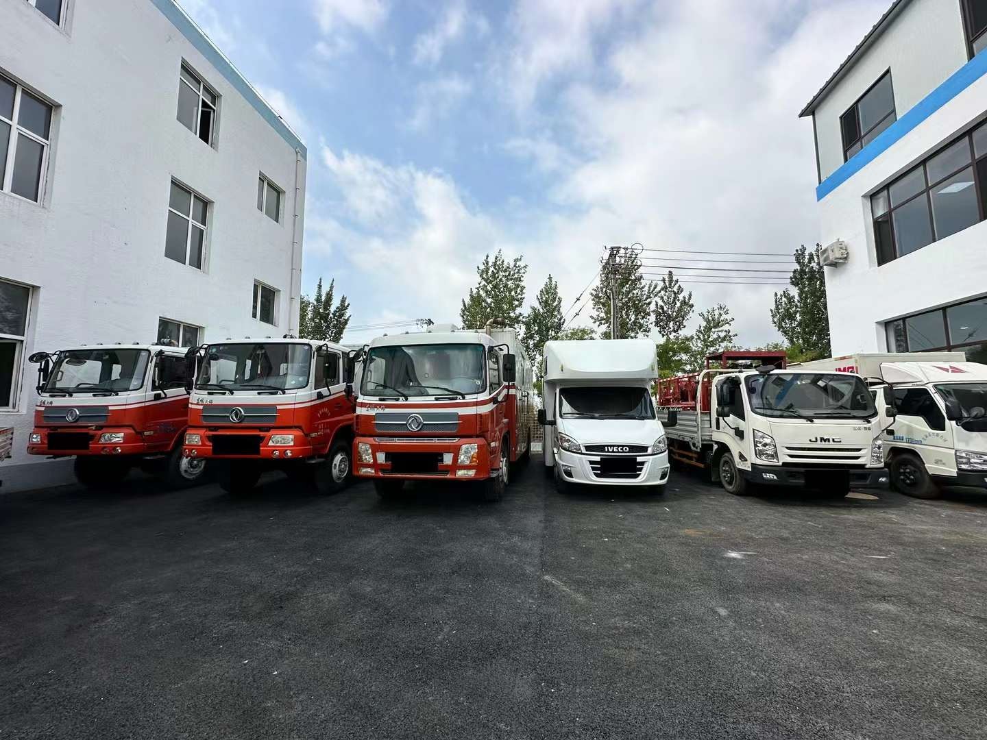 部分施工車輛
